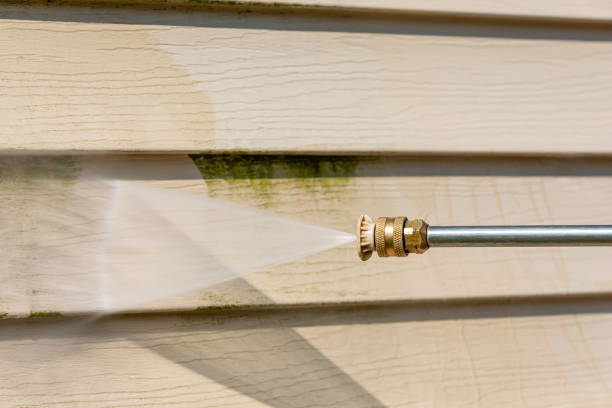 Best Garage Pressure Washing  in Westmont, PA